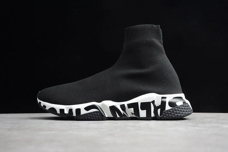 BALENCIAGA SPEED RUNNER GRAFFITI *WHITE/BLACK*