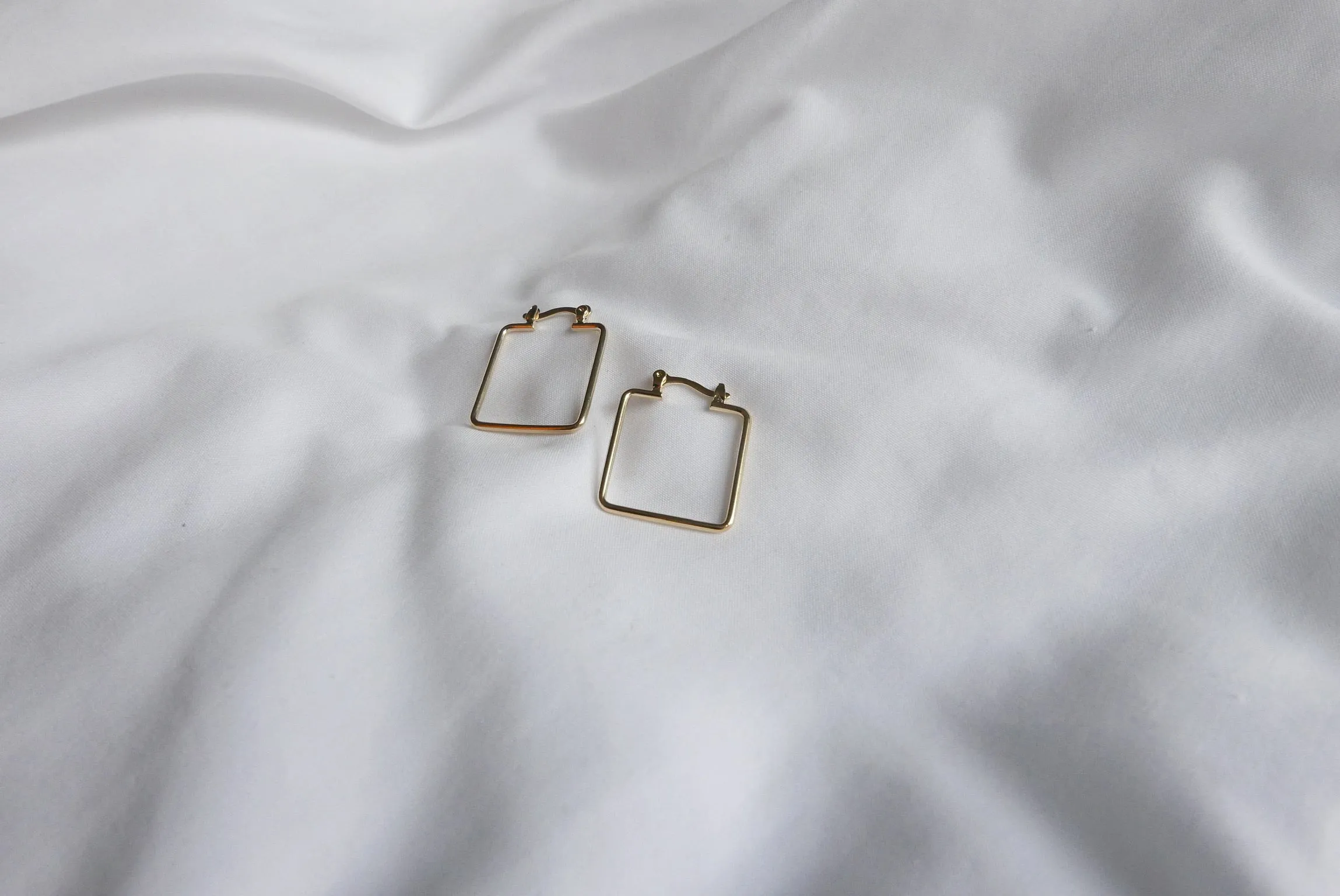 Classic Square Hoops