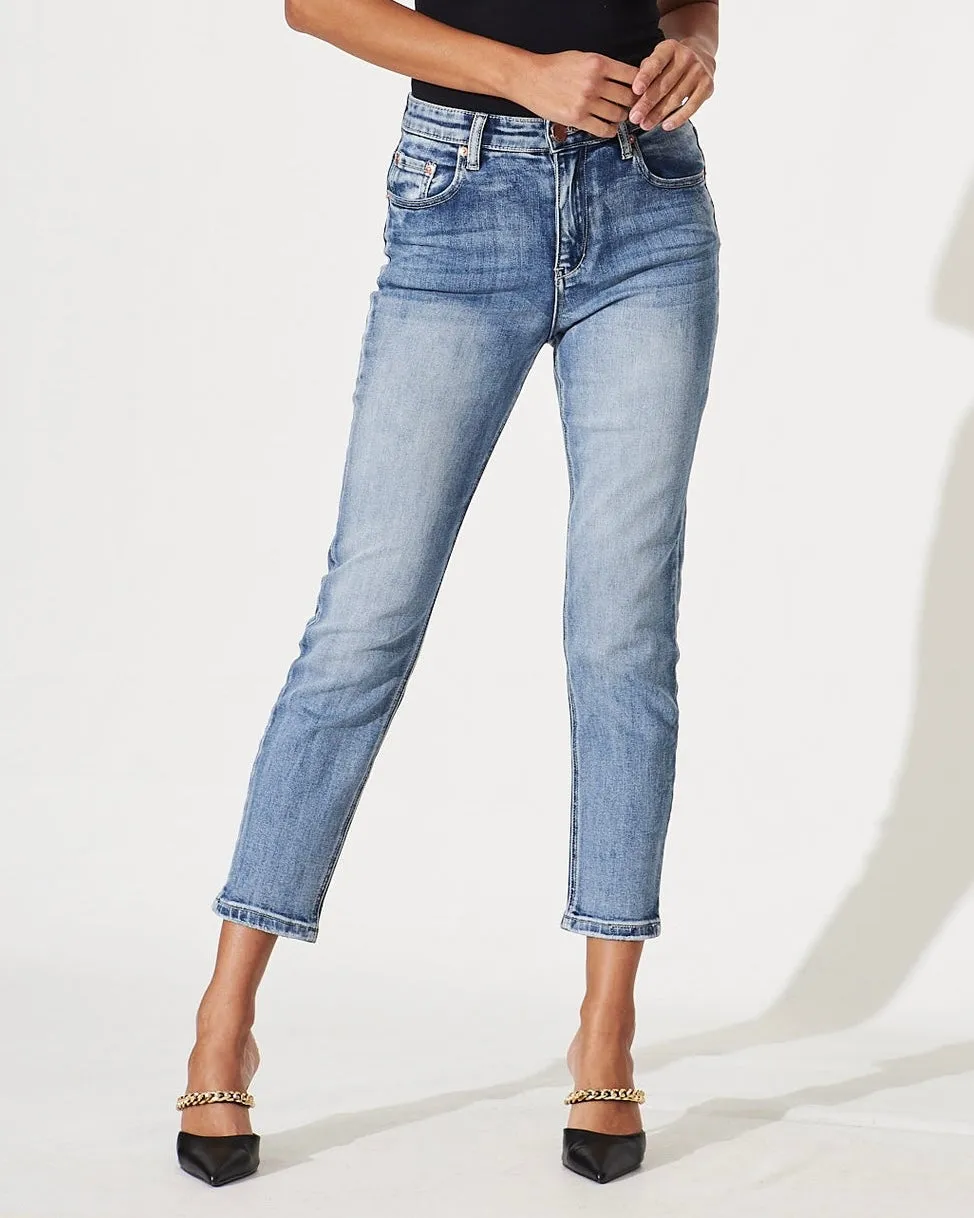 Everlane Slim Leg Jeans