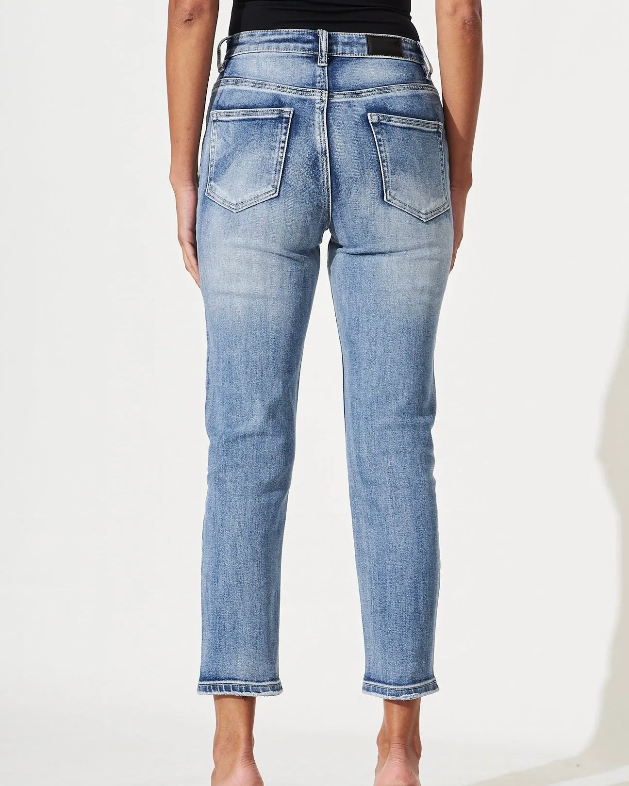 Everlane Slim Leg Jeans