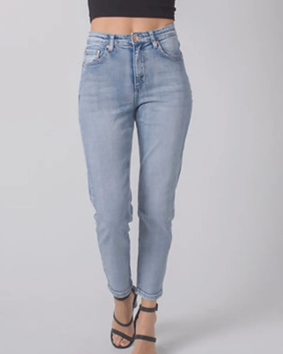 Everlane Slim Leg Jeans