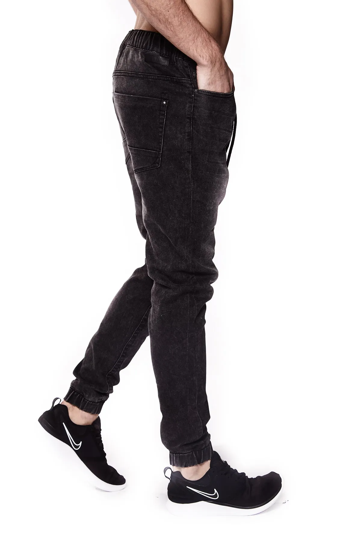 JAGGER - 5 Pocket Cozy Denim Classic Jogger - Black Acid Wash