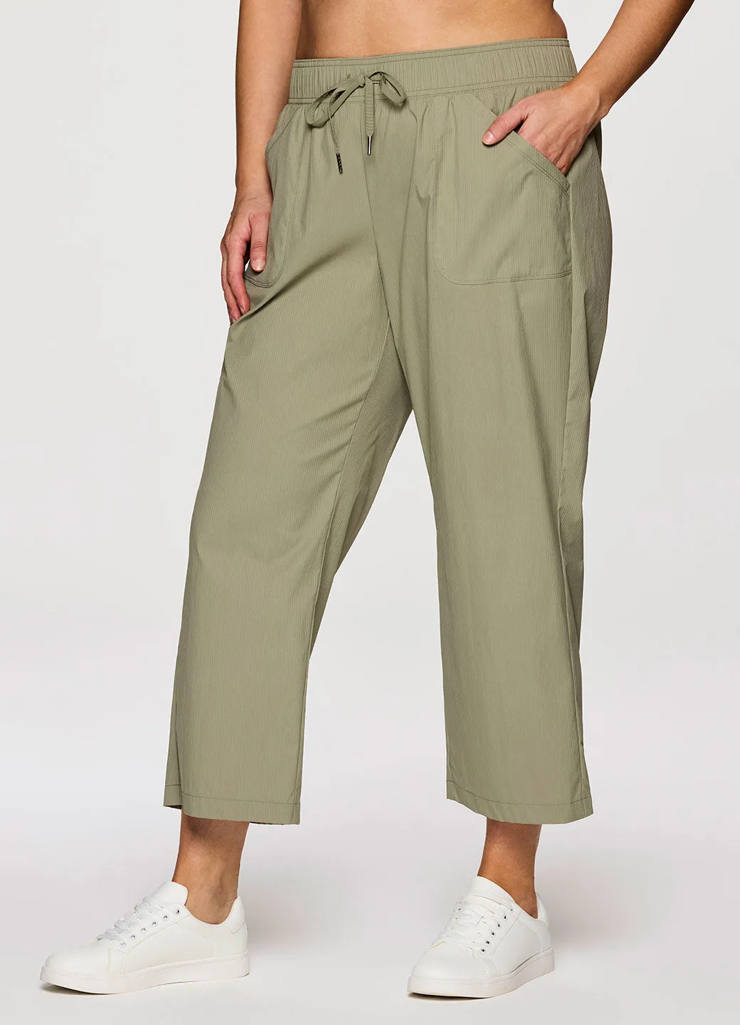 Plus Birdie Textured Ankle Pant