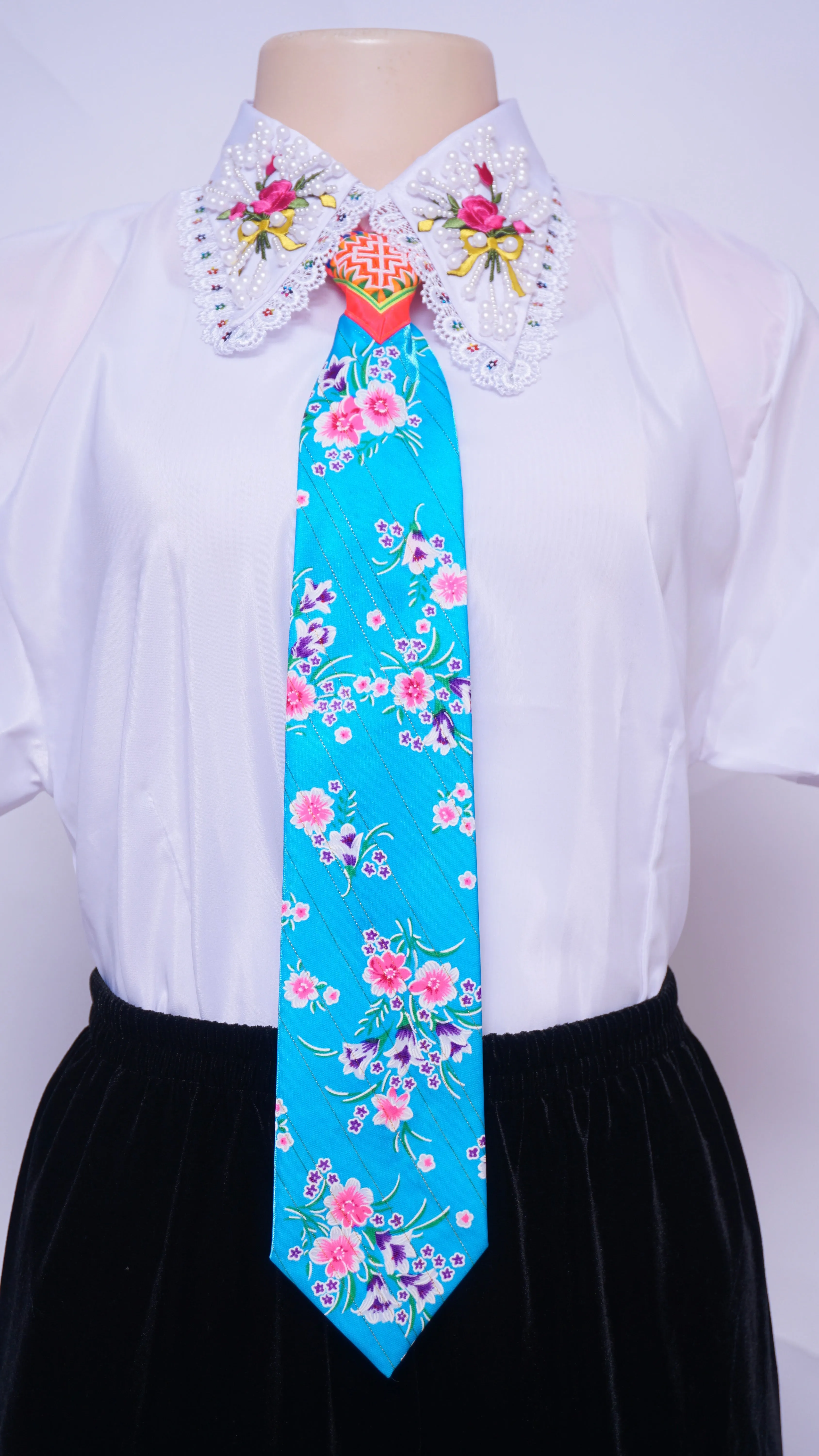 Women Light Blue Tie